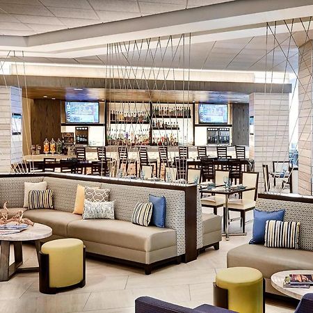 Irvine Marriott Hotell Eksteriør bilde