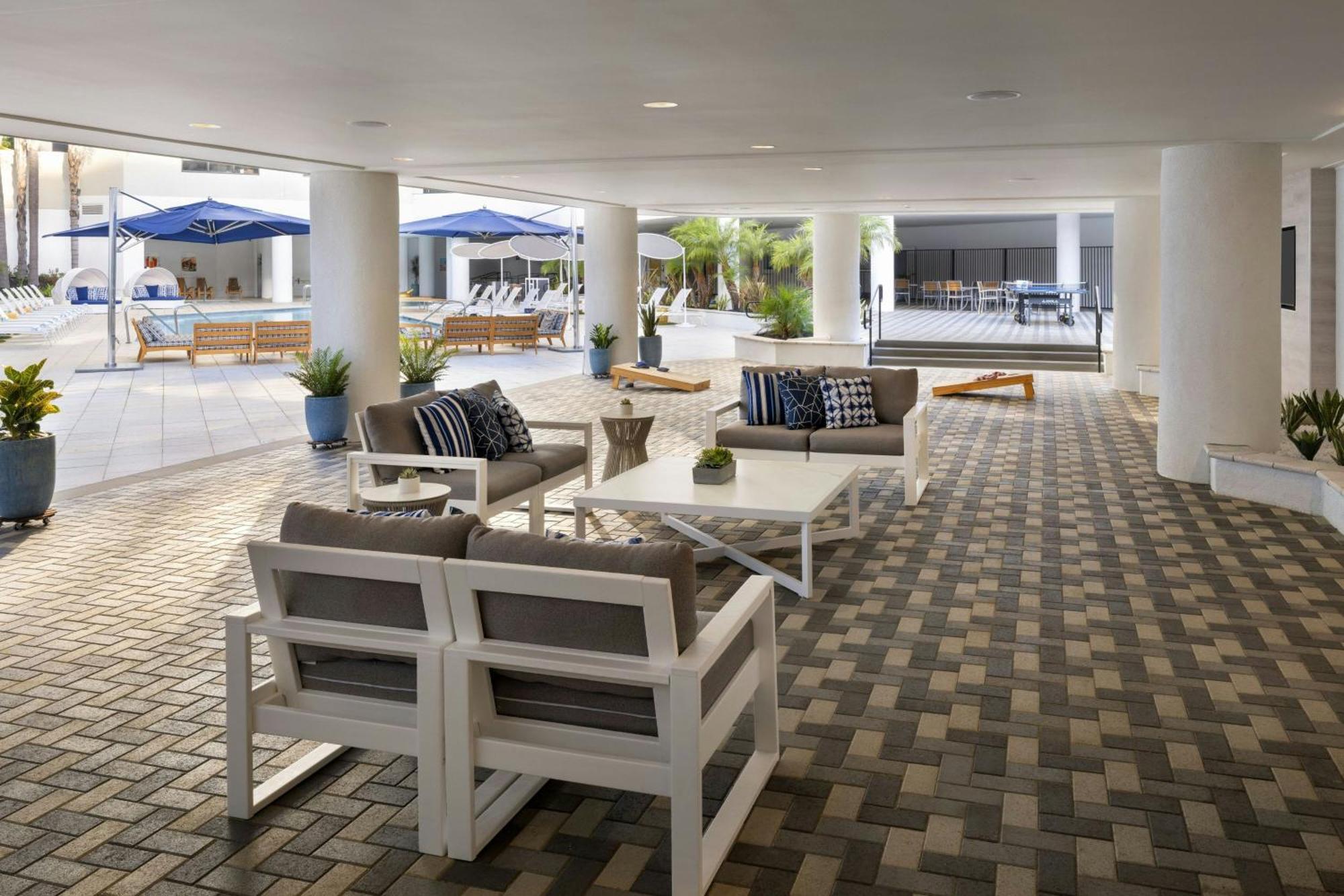 Irvine Marriott Hotell Eksteriør bilde